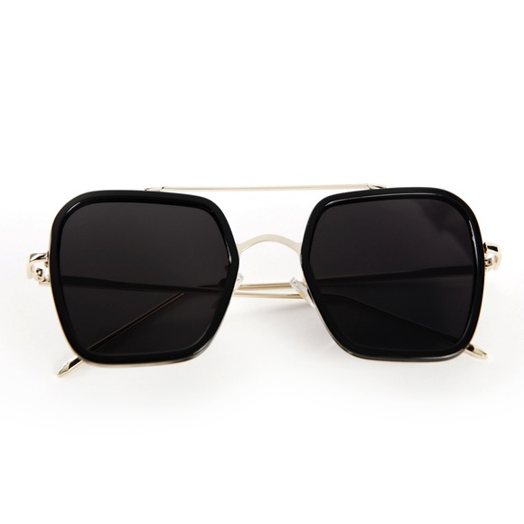 O2 Eyewear 92001 Rectangular Sunglasses(BK) - Picture 3 of 8